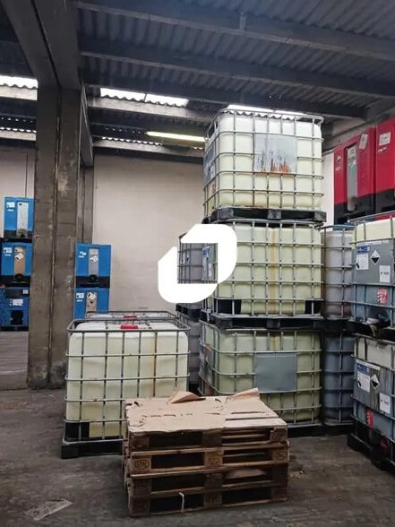 Industriel/Logistique dans Vitry-sur-Seine à vendre - Photo de l’immeuble – Image 2 sur 17