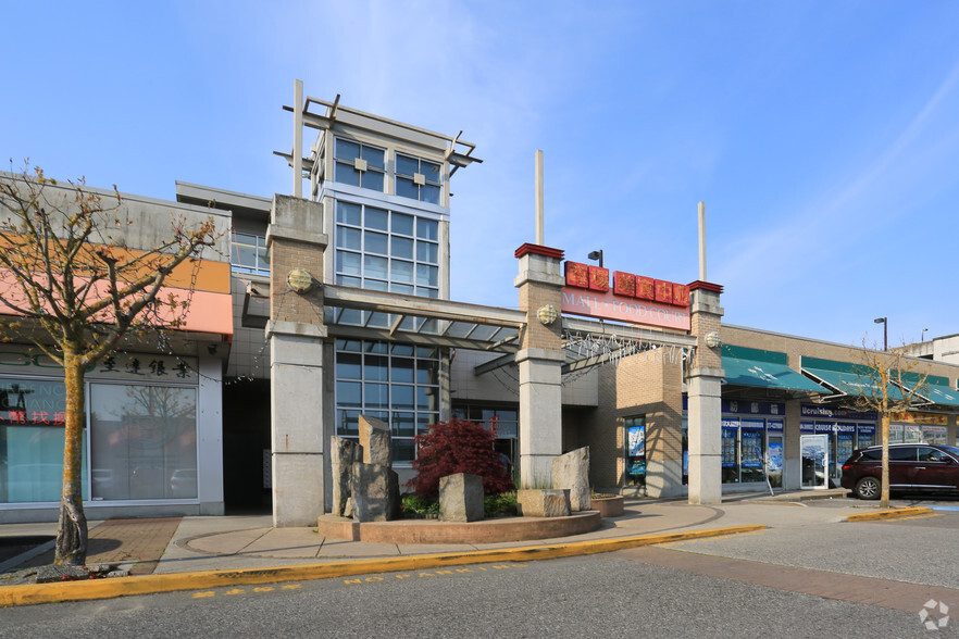4540 No 3 Rd, Richmond, BC à vendre - Photo de l’immeuble – Image 2 sur 10