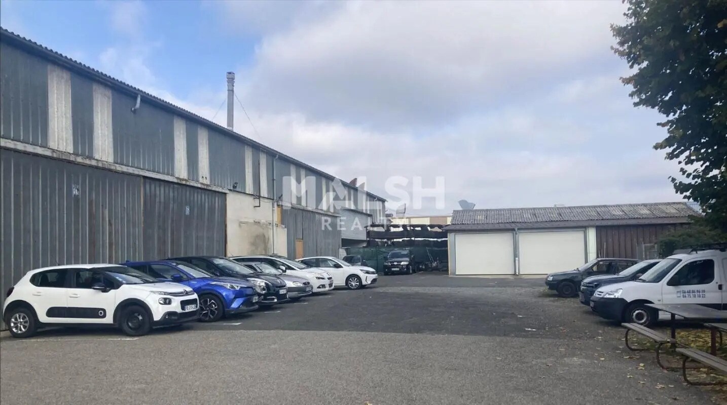 Local d’activités dans Villefranche-sur-Saône à louer Photo de l’immeuble– Image 1 sur 5