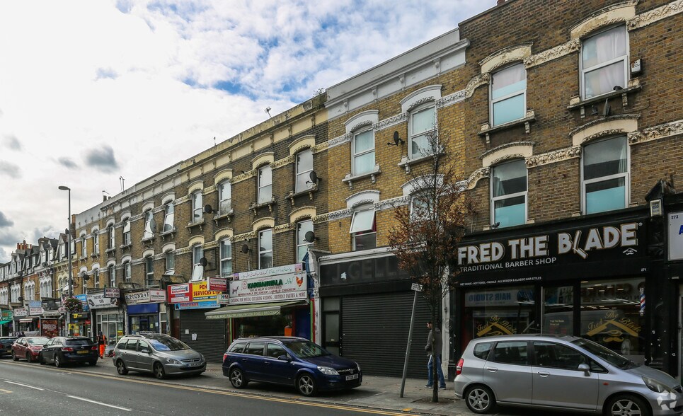 265 High Road Leytonstone, Londres à vendre - Photo de l’immeuble – Image 2 sur 3