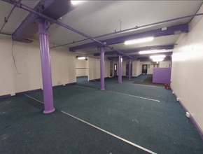 112 Thornton Rd, Bradford à louer Photo intérieure– Image 2 sur 8