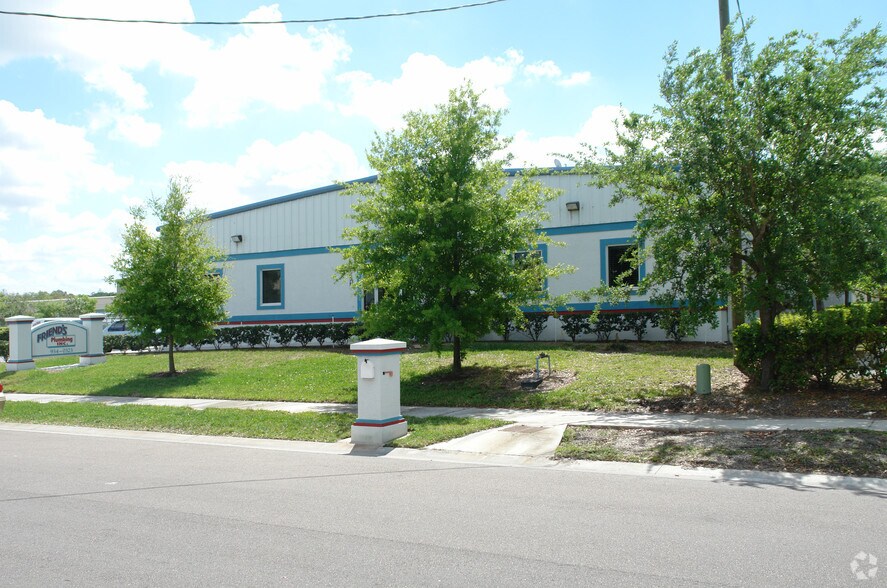 331 Scarlet Blvd, Oldsmar, FL à louer - Photo de l’immeuble – Image 2 sur 3