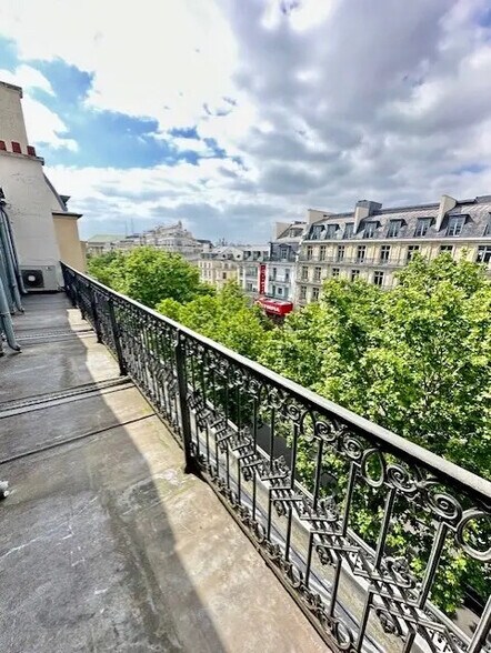 Bureau dans Paris à louer - Photo de l’immeuble – Image 1 sur 19