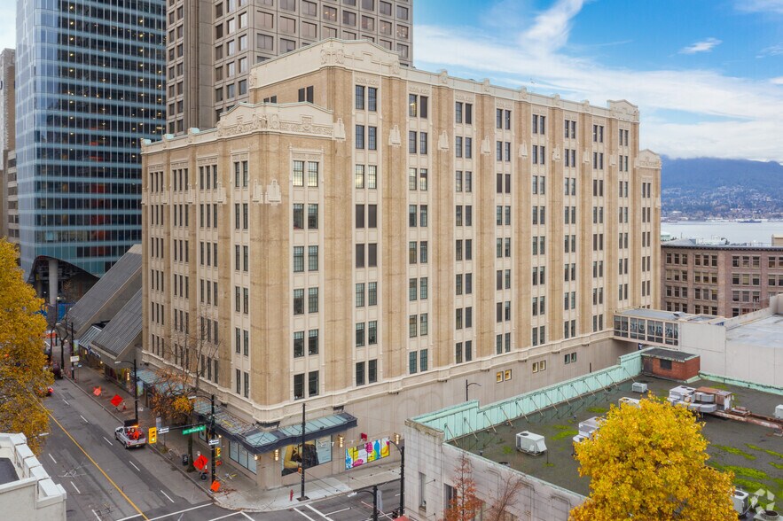 515 W Hastings St, Vancouver, BC à louer - Photo de l’immeuble – Image 1 sur 5