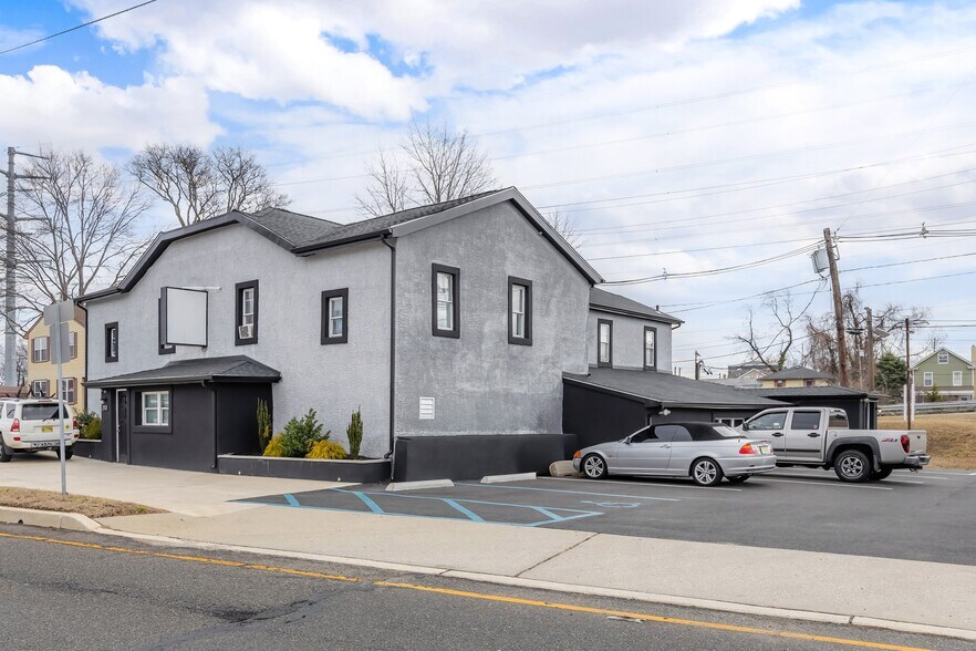 212 Gateway Blvd, Westville, NJ à vendre - Photo de l’immeuble – Image 1 sur 20