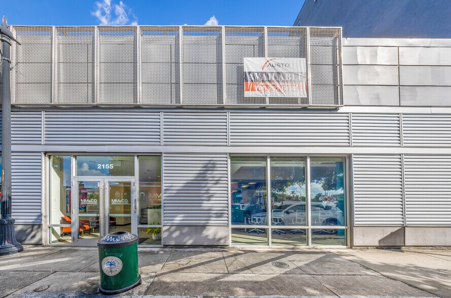 2155-2159 SW 22nd St, Miami, FL à louer - Photo de l’immeuble – Image 2 sur 55