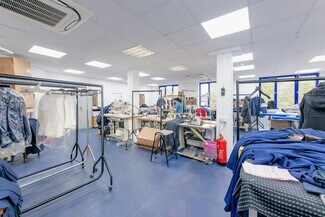 Plus de détails pour 851-861 Coronation Rd, Londres - Coworking à louer