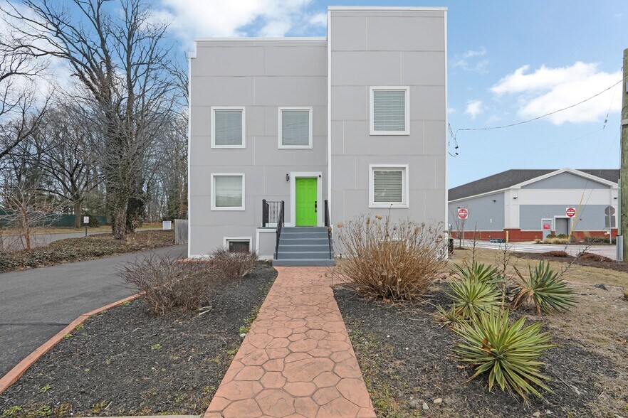 1805 Springdale Rd, Cherry Hill, NJ à louer - Photo de l’immeuble – Image 3 sur 7