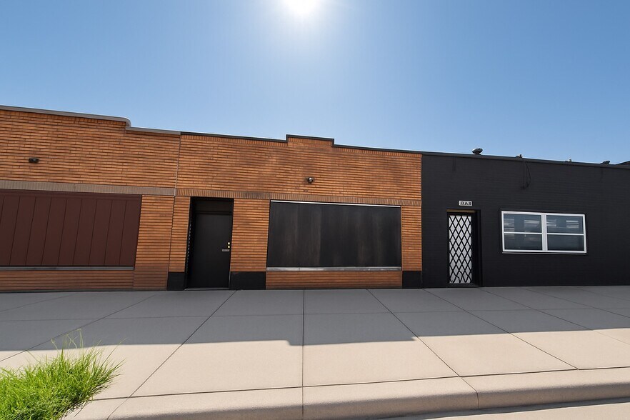 17156 E Warren Ave, Detroit, MI à vendre - Photo principale – Image 1 sur 9