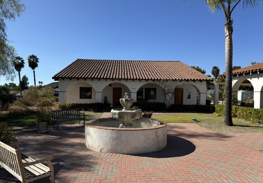 12730 Elm Park Ln, Poway, CA à louer - Photo de l’immeuble – Image 1 sur 16