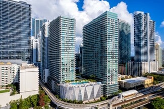 Plus de détails pour 1111 SW 1st Ave, Miami, FL - Logement à vendre