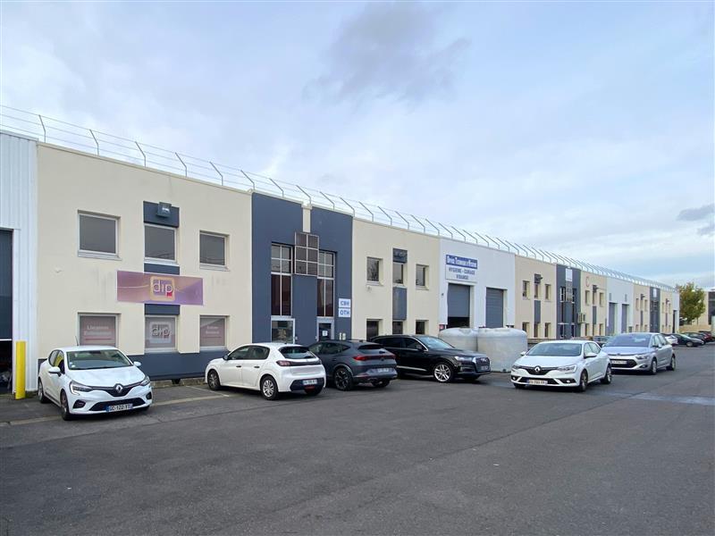 9 Quai Des Grésillons, Gennevilliers à louer Photo de l’immeuble– Image 1 sur 9