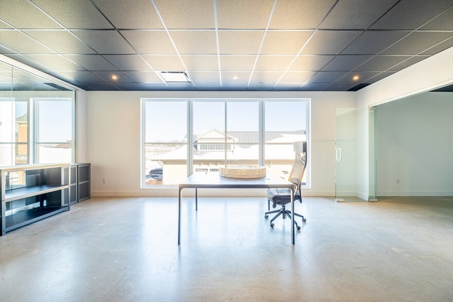 65 Rue De La Rive Droite, Bromont, QC à vendre - Photo intérieure – Image 2 sur 14