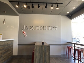 8380 Baymeadows Rd, Jacksonville, FL à louer Photo intérieure– Image 2 sur 4