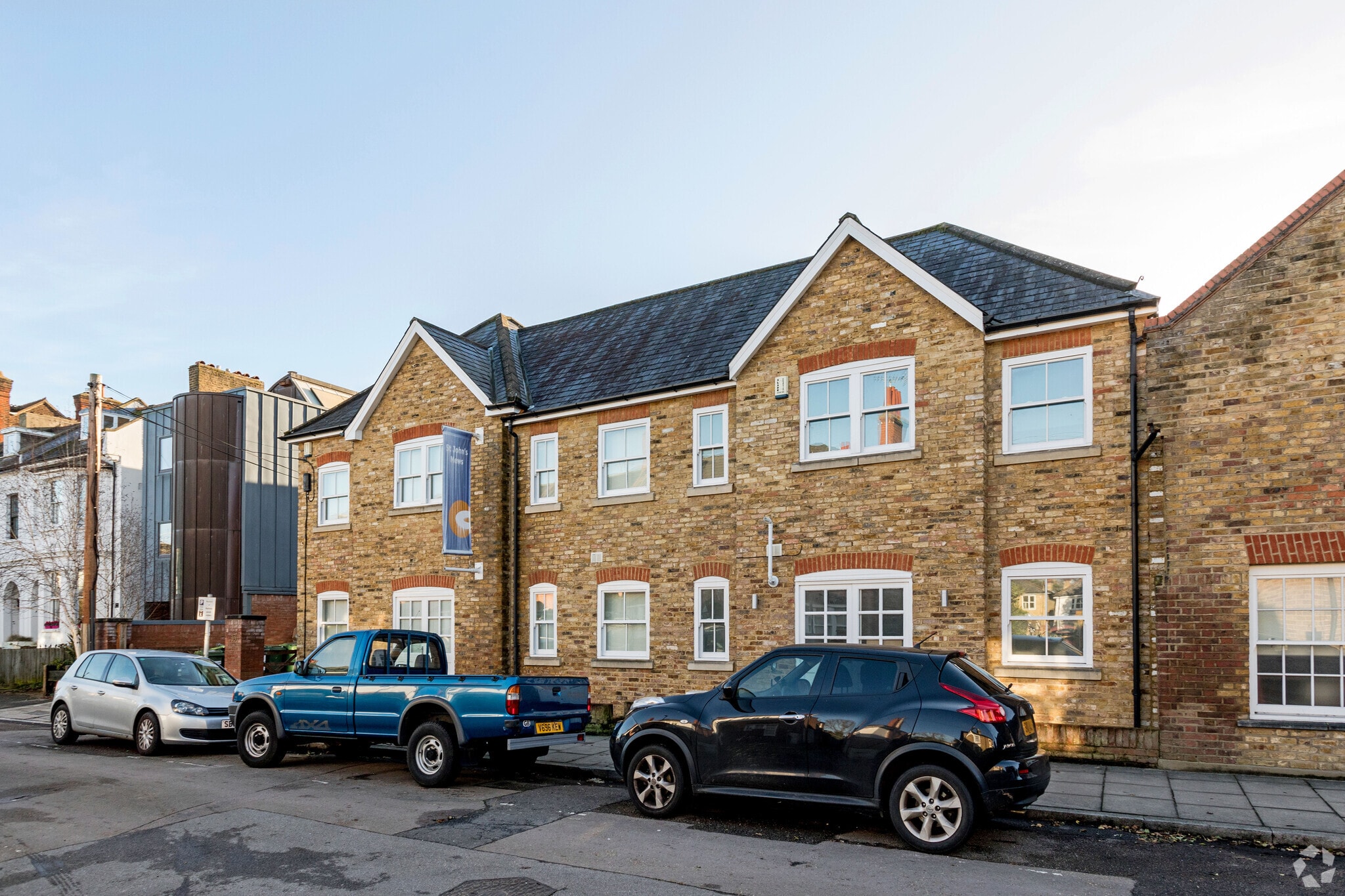 St Johns Rd, Kingston Upon Thames à louer Photo de l’immeuble– Image 1 sur 11