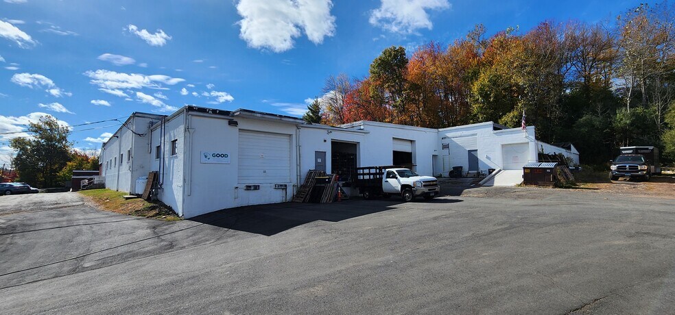 4 Alcap Rdg, Cromwell, CT à louer - Photo de l’immeuble – Image 1 sur 16