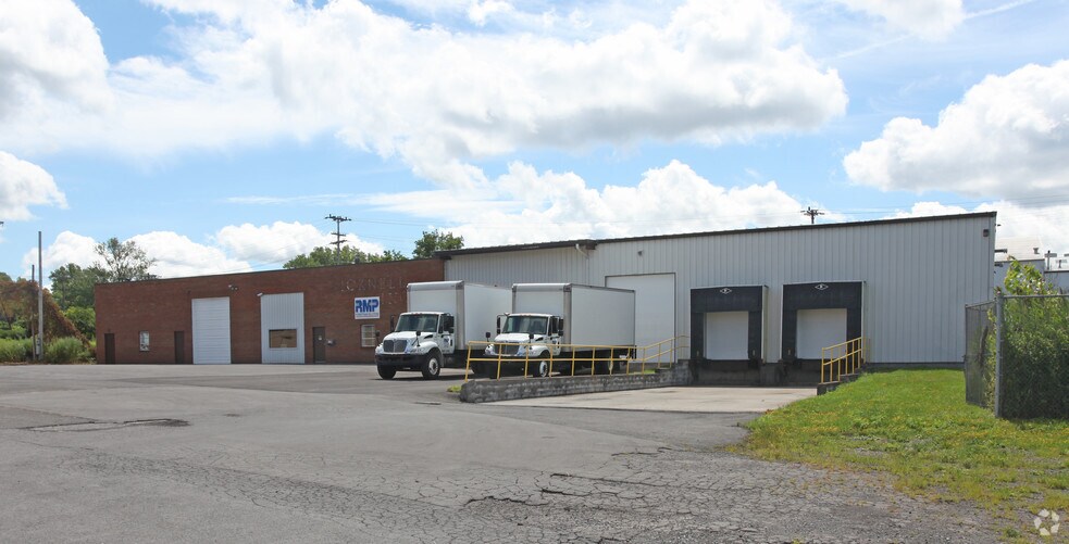 2001 LeMoyne Ave, Syracuse, NY à louer - Photo de l’immeuble – Image 3 sur 3