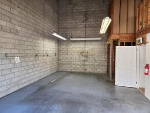 5967 206A St, Langley, BC à louer Photo intérieure– Image 2 sur 9