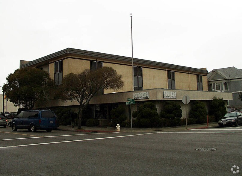 2445-2447 Santa Clara Ave, Alameda, CA à louer - Autre – Image 2 sur 14