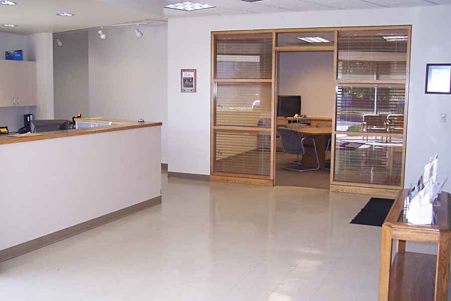 4800 Innovation Dr, Fort Collins, CO à louer - Hall d’entrée – Image 2 sur 8