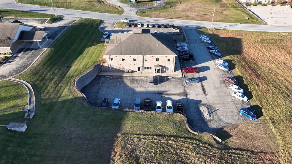 575 Blues Lake Pkwy, Rolla, MO à vendre - Photo de l’immeuble – Image 2 sur 28