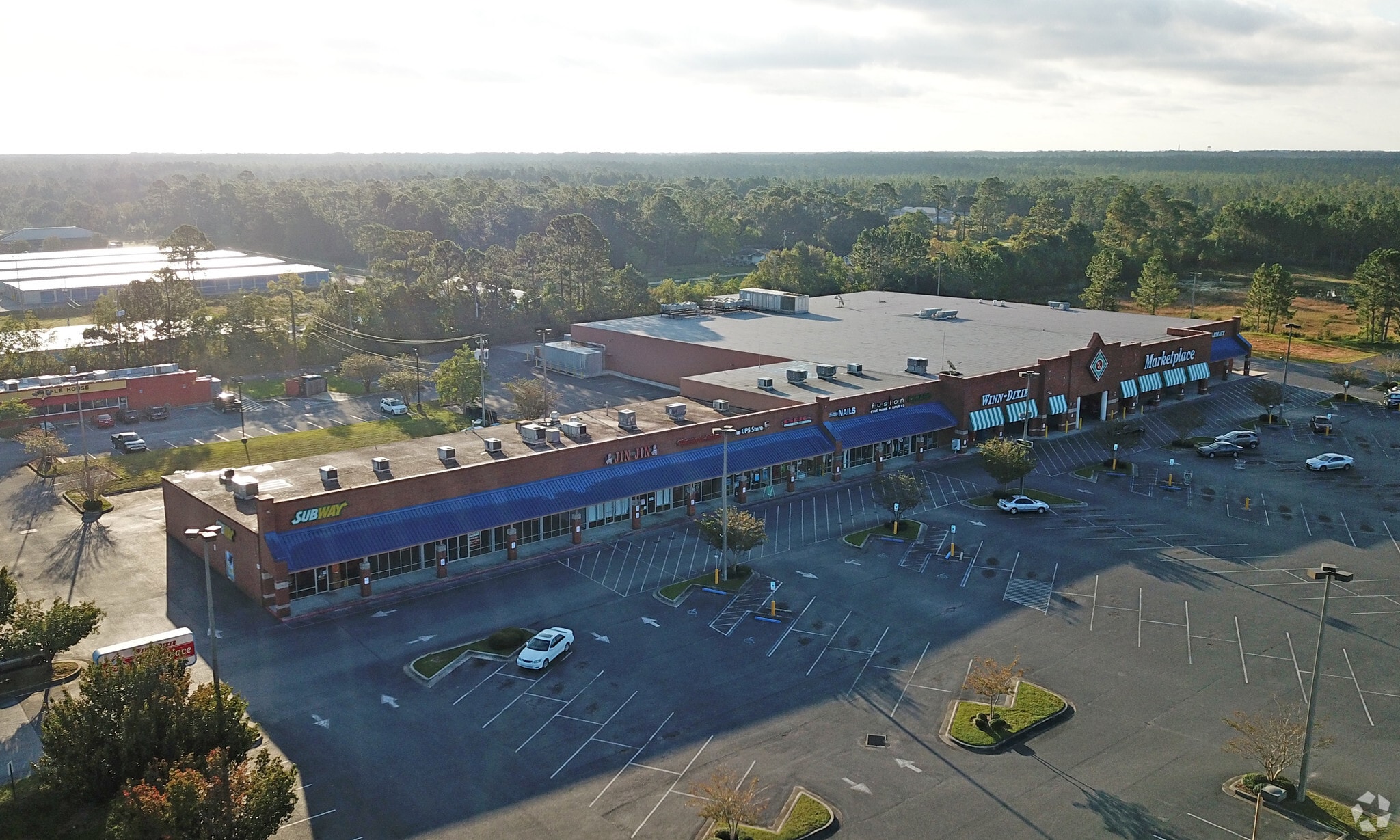 50 S Blue Angel Pky, Pensacola, FL à louer Photo principale– Image 1 sur 4
