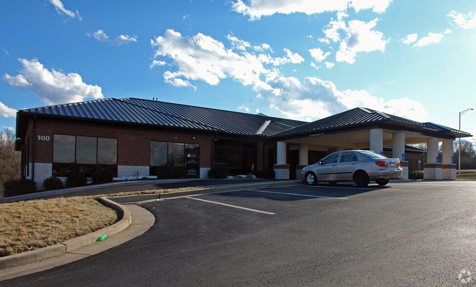 500 Thomas More Pky, Crestview Hills, KY à louer - Photo de l’immeuble – Image 3 sur 8