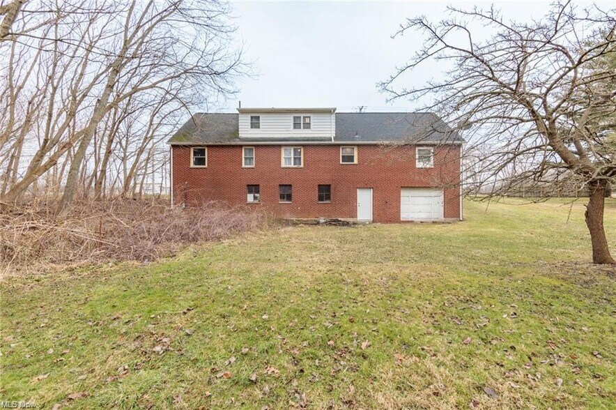 35206 Center Ridge Rd, North Ridgeville, OH à vendre - Photo de l’immeuble – Image 3 sur 13