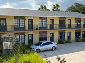 Plus de détails pour 102 Columbia Dr, Cape Canaveral, FL - Bureau à vendre