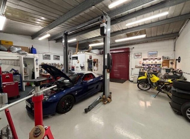 30 Huffwood Trading Estate, Partridge Green à vendre - Photo intérieure – Image 3 sur 3