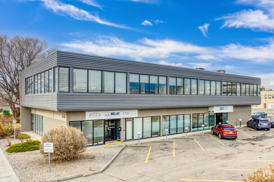 6001 1A St SW, Calgary, AB à louer - Photo de l’immeuble – Image 1 sur 16