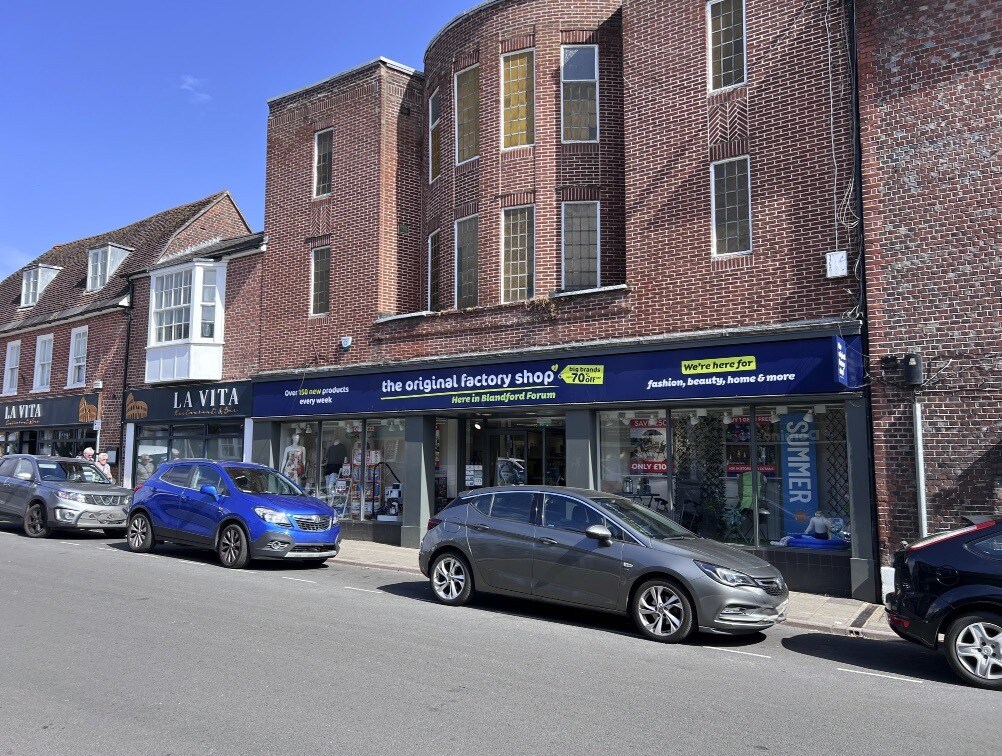 43 East St, Blandford Forum à louer Photo de l’immeuble– Image 1 sur 2