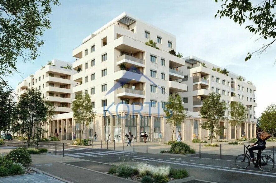 Local commercial dans Vaulx-en-Velin à louer - Photo de l’immeuble – Image 1 sur 7