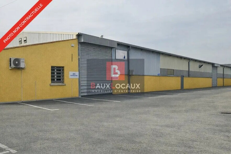 Local d’activités dans Sorgues à louer - Photo de l’immeuble – Image 3 sur 3