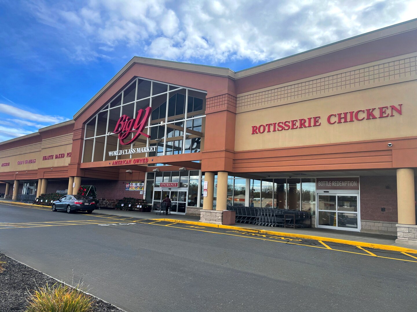 415-475 E Main St, Westfield, MA à louer Photo principale– Image 1 sur 10