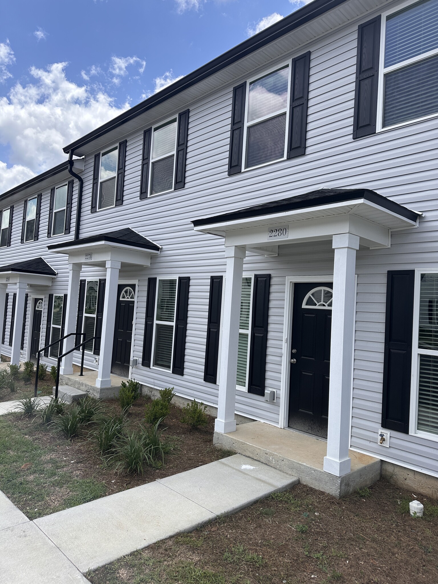 2288 Del Carmel Way, Tallahassee, FL à vendre Photo principale– Image 1 sur 17