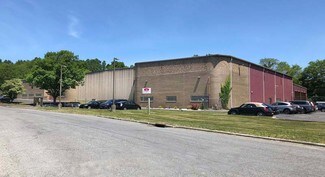 Plus de détails pour 40 Commercial Ave, Middletown, NY - Industriel/Logistique à louer