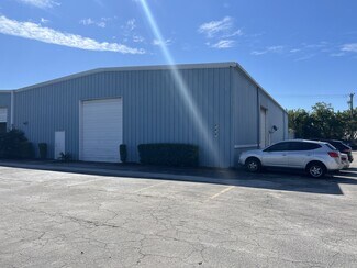 Plus de détails pour 720 W McNab Rd, Fort Lauderdale, FL - Industriel/Logistique à louer