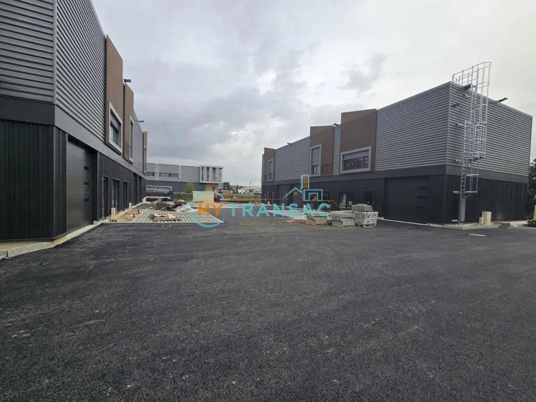 Local d'activités dans Courtry à vendre Photo de la construction– Image 1 sur 10