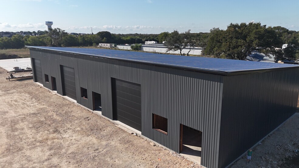 4540 FM 1102, New Braunfels, TX à louer - Photo de l’immeuble – Image 2 sur 7