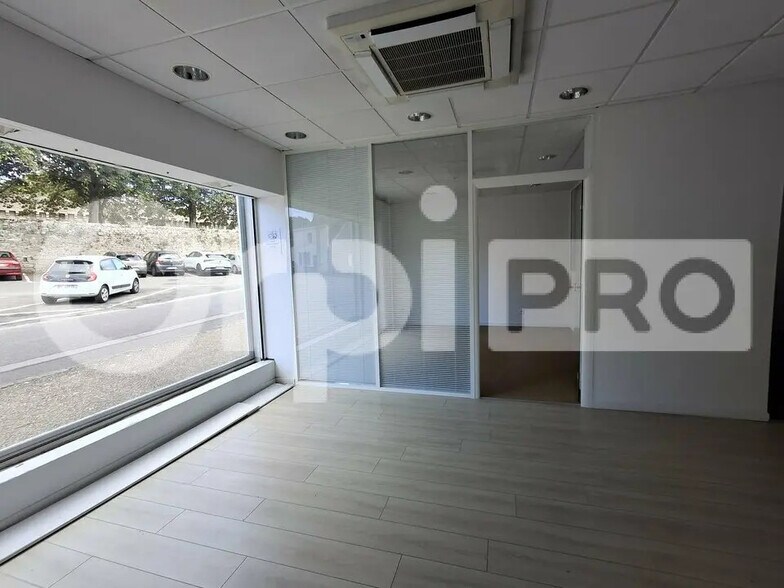 Bureau dans Guérande à louer - Photo de l’immeuble – Image 1 sur 5