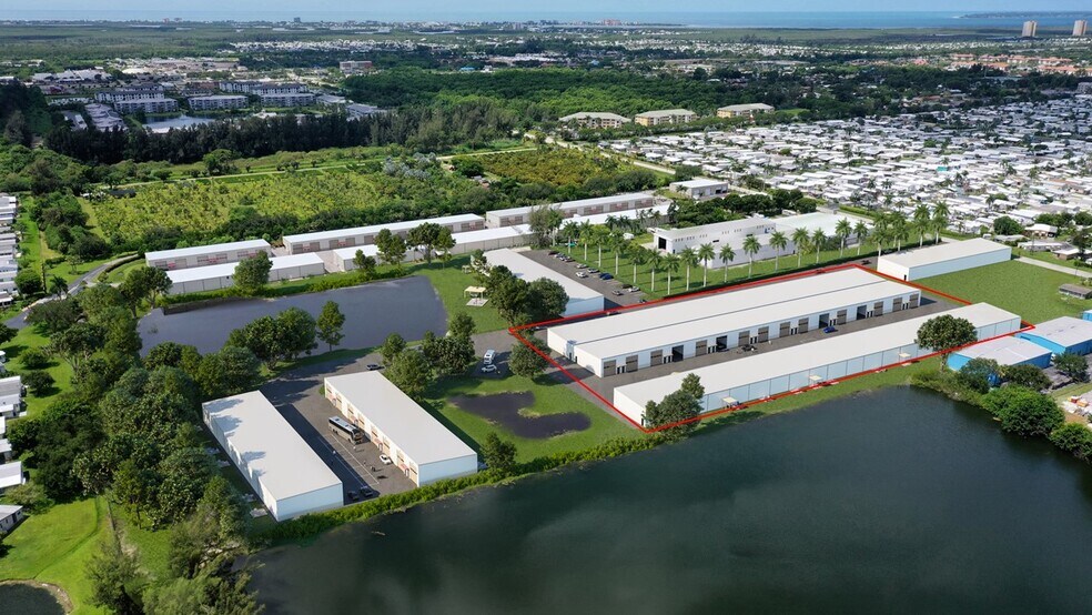 16261 Pine Ridge Industrial portefeuille de 2 biens à vendre sur LoopNet.fr - Photo de l’immeuble – Image 2 sur 7