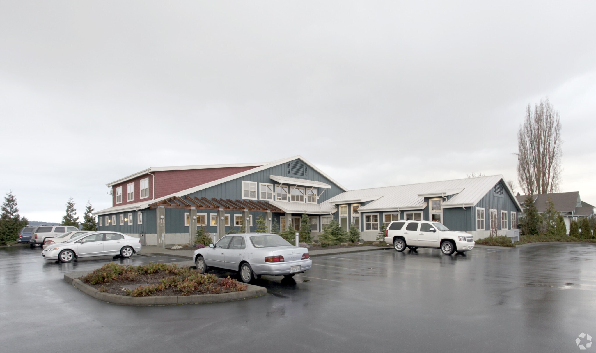 27500 102nd Ave NW, Stanwood, WA à louer Photo principale– Image 1 sur 4