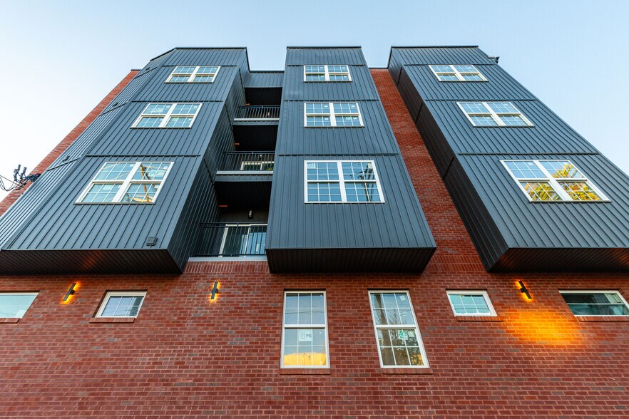 809 Diamond St, Philadelphia, PA à vendre - Photo de l’immeuble – Image 2 sur 59