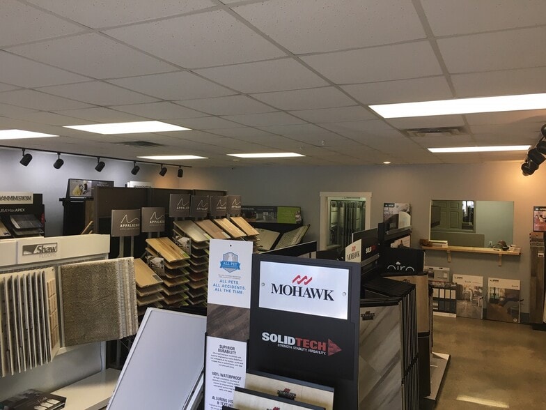 101 W Washington Center Rd, Fort Wayne, IN à louer - Photo intérieure – Image 3 sur 12