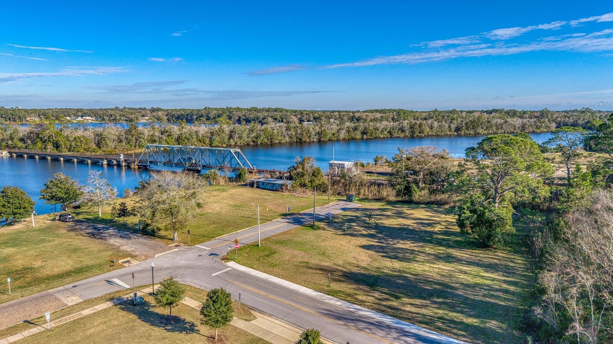 5148 Willing St, Milton, FL à vendre Photo principale– Image 1 sur 34