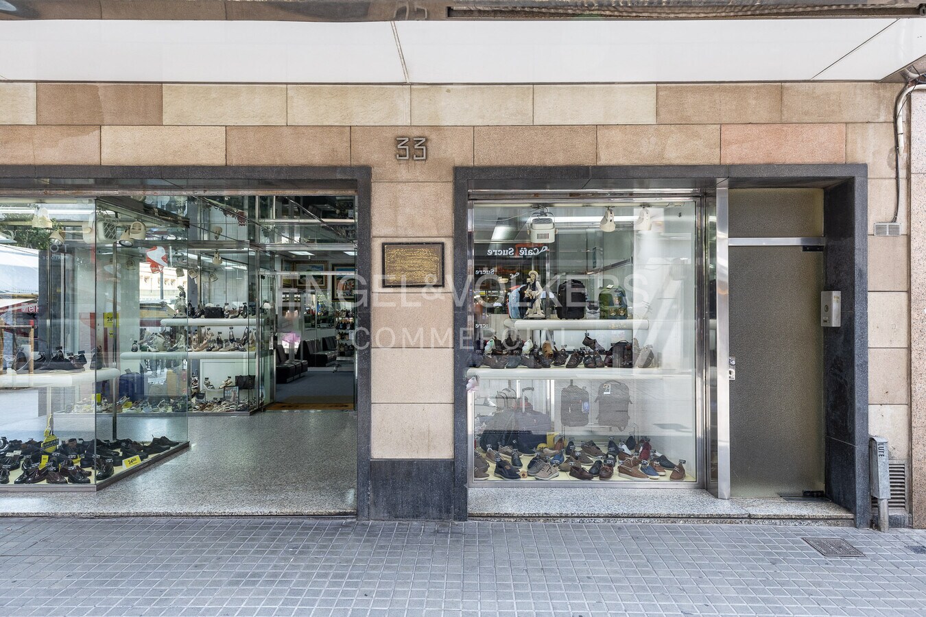 L'Hospitalet de Llobregat, BAR 08904 - Lot - - - Photo intérieure - Image 2 of 32