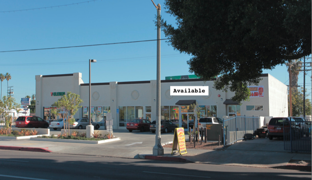 8600 S Central Ave, Los Angeles, CA à louer - Photo de l’immeuble – Image 1 sur 4