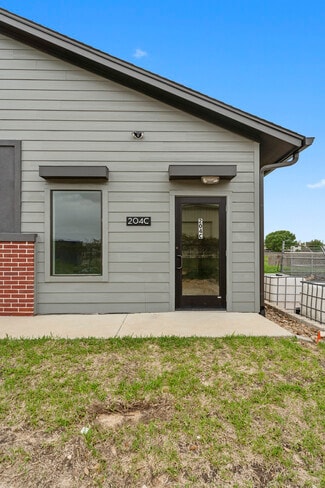 Plus de détails pour 11606 Westlock Dr, Tomball, TX - Bureau à vendre