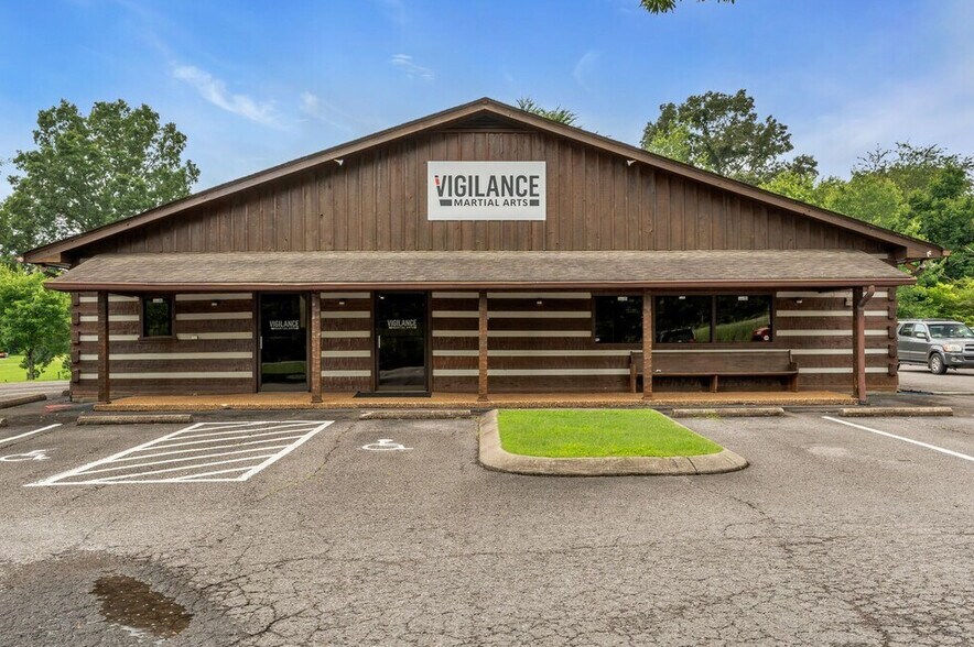 207 Highway 96 N, Fairview, TN à vendre - Photo principale – Image 1 sur 41